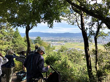 猪子山・地獄越え周辺の山道を良くする会 　活動のようす画像